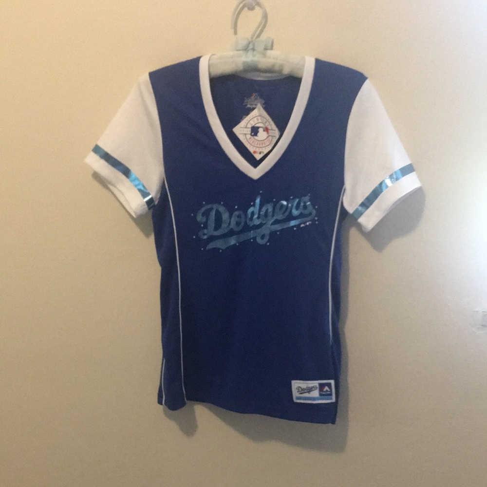 LA Dodgers V-neck Tee Size Small Official Merchandise